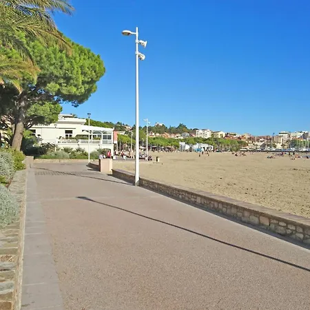 Le Gemini Apartment *